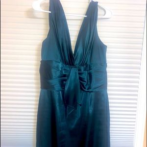 Stretchy green dress